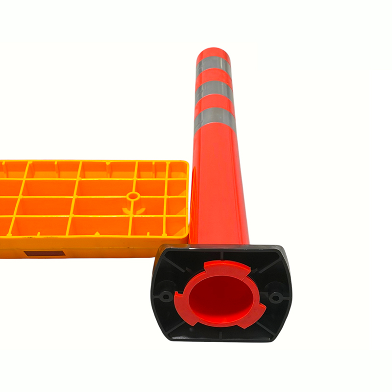 Modular Flexible Delineator Post with Traffic Lane Separator Curb Modular Flexible Delineator Post with Traffic Lane Separator Curb